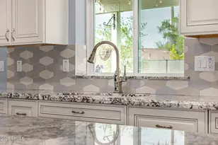 4010 E Coolidge St, Phoenix, AZ 85018 - Photo 30