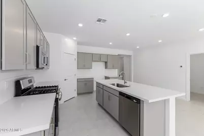 22631 W Irma Lane, Surprise, AZ 85387 - Photo 8