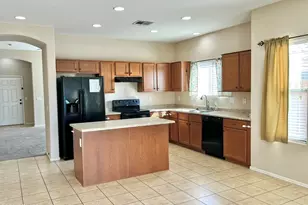 22183 W Shadow Dr, Buckeye, AZ 85326 - Photo 6