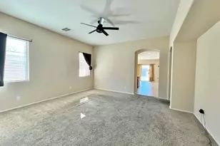 22183 W Shadow Dr, Buckeye, AZ 85326 - Photo 4