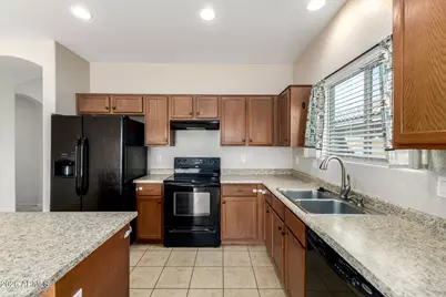 22183 W Shadow Drive, Buckeye, AZ 85326 - Photo 14