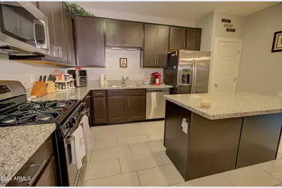 642 E Emerald Drive, Casa Grande, AZ 85122 - Photo 10