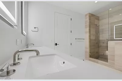 4849 N Camelback Rdg Drive #B302, Scottsdale, AZ 85251 - Photo 30