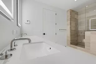 4849 N Camelback Rdg Dr, Scottsdale, AZ 85251 - Photo 30