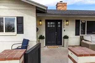 4330 E Mitchell Dr, Phoenix, AZ 85018 - Photo 2