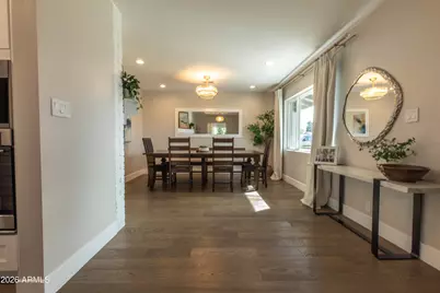 4330 E Mitchell Drive, Phoenix, AZ 85018 - Photo 6