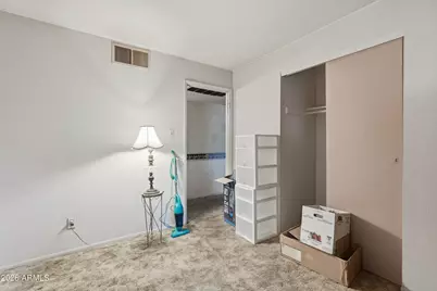 3016 N 35th Drive, Phoenix, AZ 85019 - Photo 10