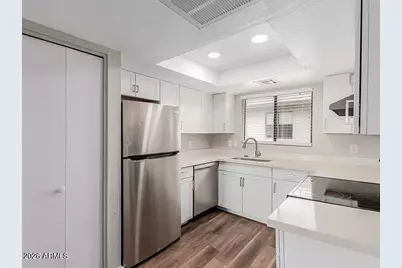 2223 W Dora Street, Mesa, AZ 85201 - Photo 6