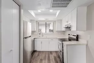 2223 W Dora St, Mesa, AZ 85201 - Photo 4