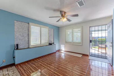 1317 E Lawrence Lane, Phoenix, AZ 85020 - Photo 4