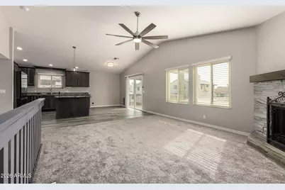 7619 W Surrey Avenue, Peoria, AZ 85381 - Photo 8