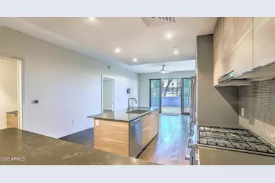 2300 E Campbell Avenue #121, Phoenix, AZ 85016 - Photo 10