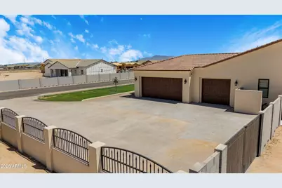 4368 N 191st Lane, Litchfield Park, AZ 85340 - Photo 16