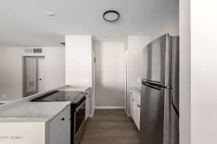 405 S Priest Dr, Tempe, AZ 85281 - Photo 12