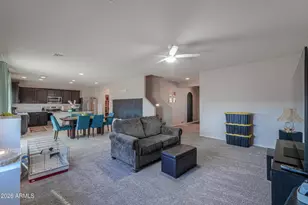 43653 W Cypress Ln, Maricopa, AZ 85138 - Photo 16