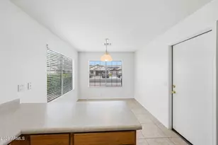 3437 W Louise Dr, Phoenix, AZ 85027 - Photo 8