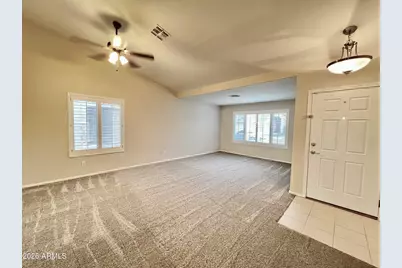 484 W Redwood Drive, Chandler, AZ 85248 - Photo 4