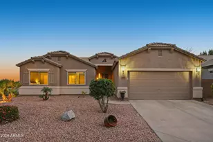 17435 W Evans Dr, Surprise, AZ 85388 - Photo 2