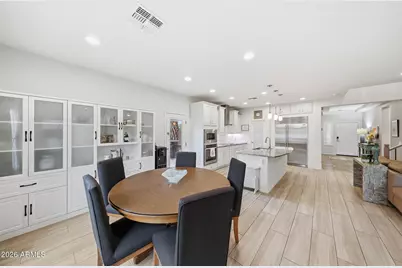 5148 W Quail Track Drive, Phoenix, AZ 85083 - Photo 8