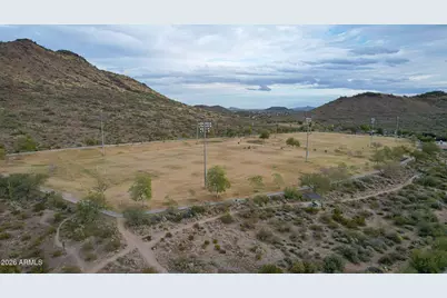 5148 W Quail Track Drive, Phoenix, AZ 85083 - Photo 56