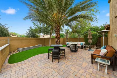 5148 W Quail Track Drive, Phoenix, AZ 85083 - Photo 28