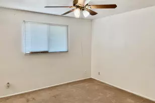 949 W Parkway Blvd, Tempe, AZ 85281 - Photo 16