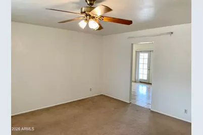 949 W Parkway Boulevard, Tempe, AZ 85281 - Photo 2