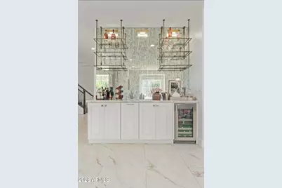 2931 E Madison Vistas Drive, Phoenix, AZ 85016 - Photo 10