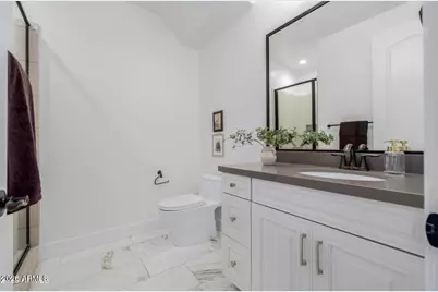 2931 E Madison Vistas Drive, Phoenix, AZ 85016 - Photo 26