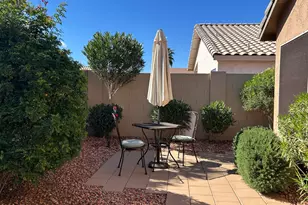 17615 W Babbitt Dr, Surprise, AZ 85374 - Photo 10