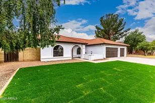 6425 W Crocus Dr, Glendale, AZ 85306 - Photo 2