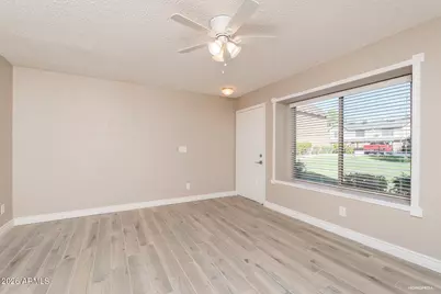 4850 E Kachina Trail #4, Phoenix, AZ 85044 - Photo 6