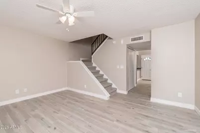 4850 E Kachina Trail #4, Phoenix, AZ 85044 - Photo 8