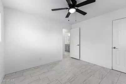 2921 W Solano Drive S, Phoenix, AZ 85017 - Photo 20