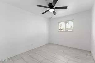 2921 W Solano Dr S, Phoenix, AZ 85017 - Photo 18