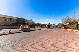 1350 S Greenfield Rd, Mesa, AZ 85206 - Photo 40