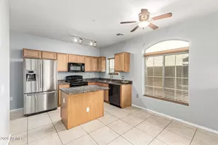 1350 S Greenfield Rd, Mesa, AZ 85206 - Photo 6