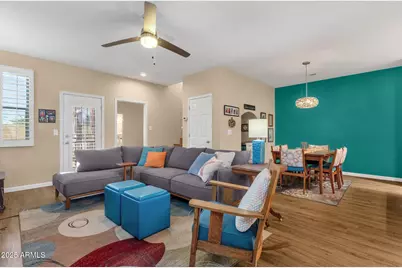 3221 N 37th Street #10, Phoenix, AZ 85018 - Photo 6