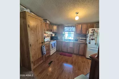 1980 S Hilton Road, Apache Junction, AZ 85119 - Photo 12