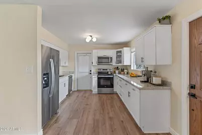 2314 W Pinchot Avenue, Phoenix, AZ 85015 - Photo 6