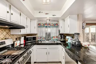 10291 N 91st Ave, Peoria, AZ 85345 - Photo 16