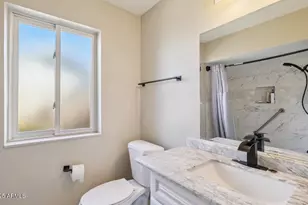 10508 W Kelso Dr, Sun City, AZ 85351 - Photo 12