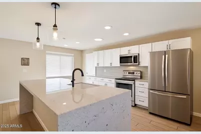 10508 W Kelso Drive, Sun City, AZ 85351 - Photo 4