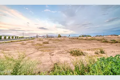 22724 W Passeo Way #3, Buckeye, AZ 85326 - Photo 1