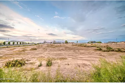 22724 W Passeo Way #3, Buckeye, AZ 85326 - Photo 2