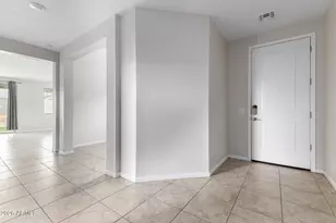 17486 W Via De Luna Dr, Surprise, AZ 85387 - Photo 6