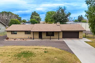 10401 W Avalon Dr, Avondale, AZ 85392 - Photo 2