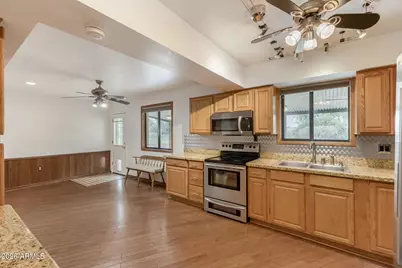 10401 W Avalon Drive, Avondale, AZ 85392 - Photo 12