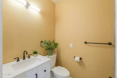 210 N Pettoshas Drive, Maricopa, AZ 85139 - Photo 18