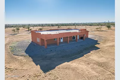 210 N Pettoshas Drive, Maricopa, AZ 85139 - Photo 36